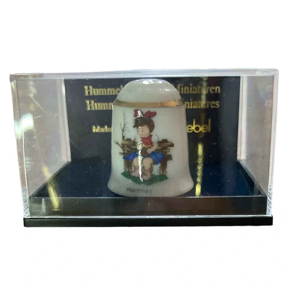 Hummel Thimble Ceramic Porcelain Little Girl Made in Germany Vintage Collectible